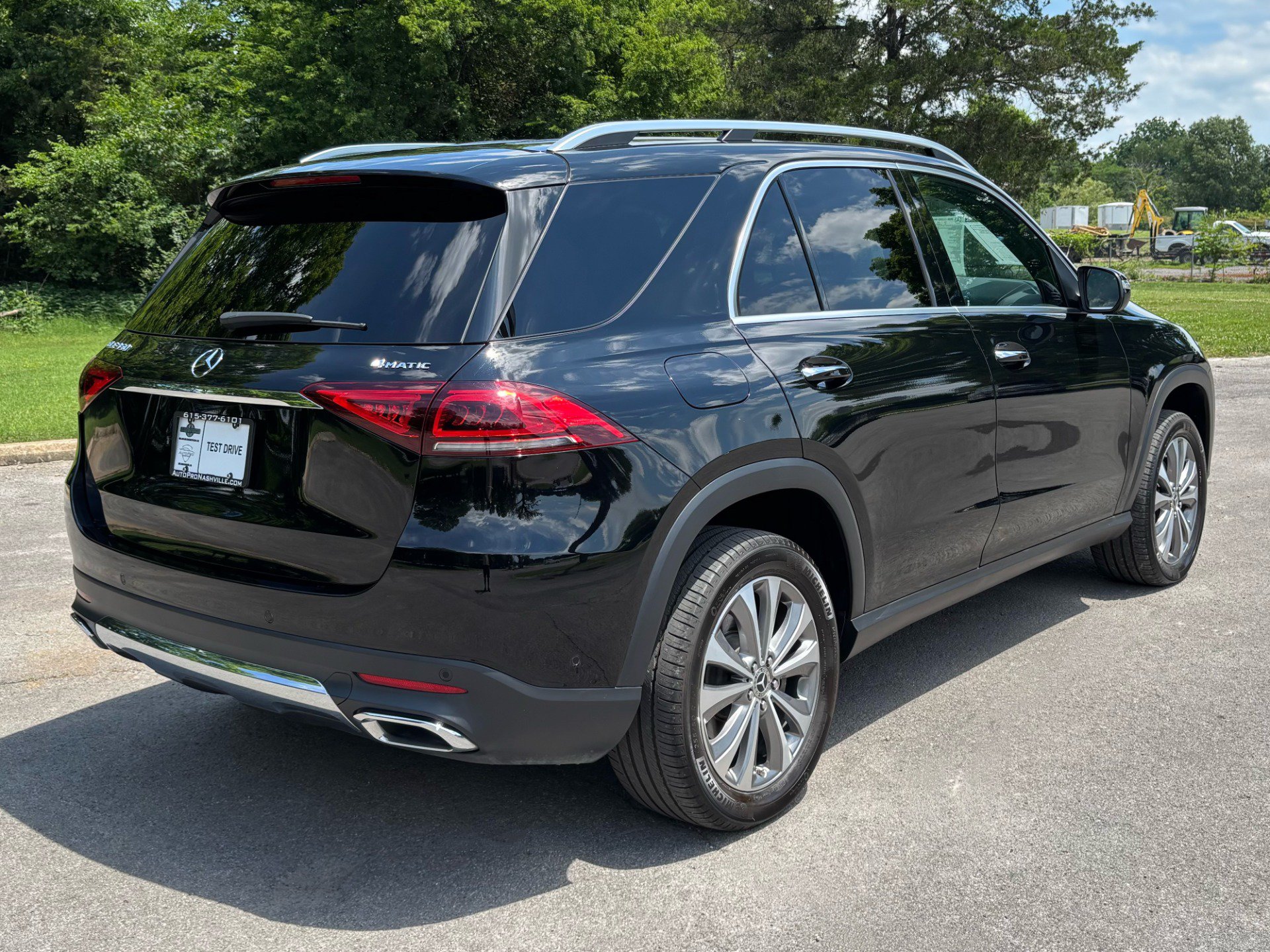 Used 2020 Mercedes-Benz GLE 350 4MATIC image 3