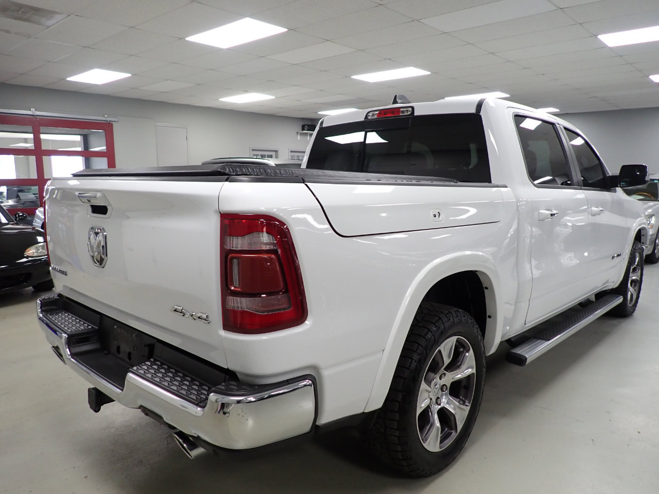 Used 2021 RAM 1500 Laramie image 2