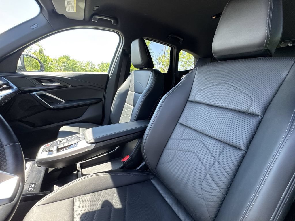 Used 2023 BMW X1 xDrive28i w/ Convenience Package AWD/4WD image 13