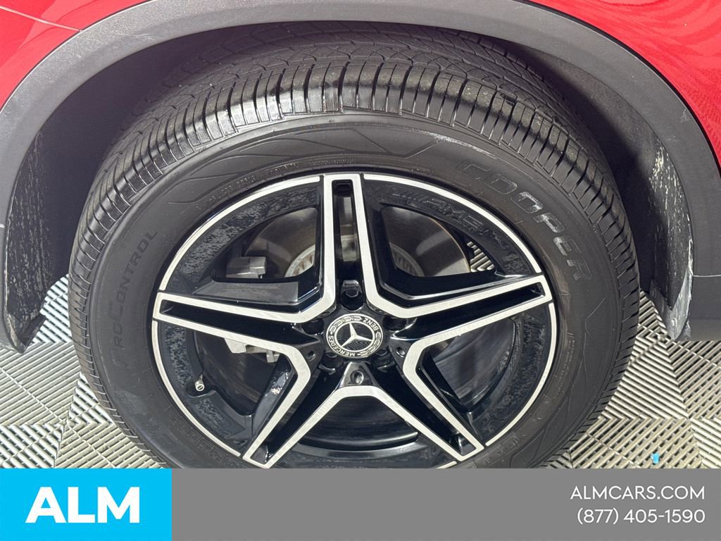 Used 2021 Mercedes-Benz GLC 300 4MATIC image 21