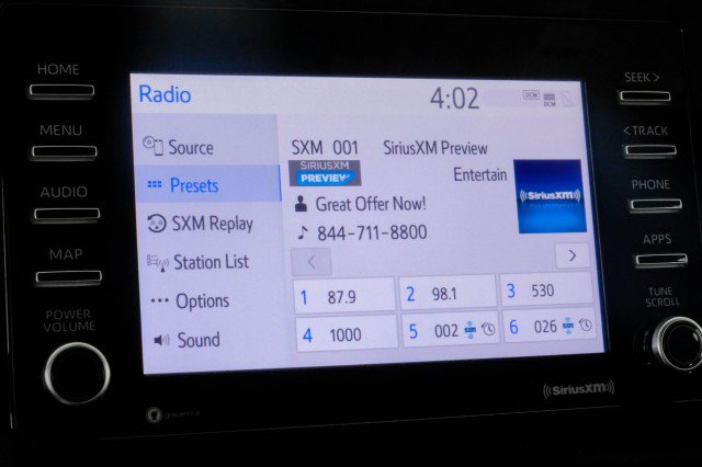 Used 2024 Toyota Camry SE FWD image 26