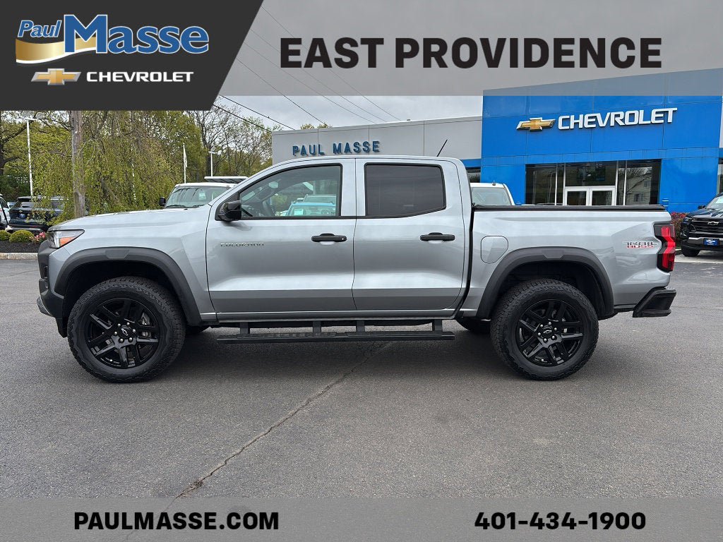 Certified 2024 Chevrolet Colorado Trail Boss w/ Technology Package AWD/4WD image 4