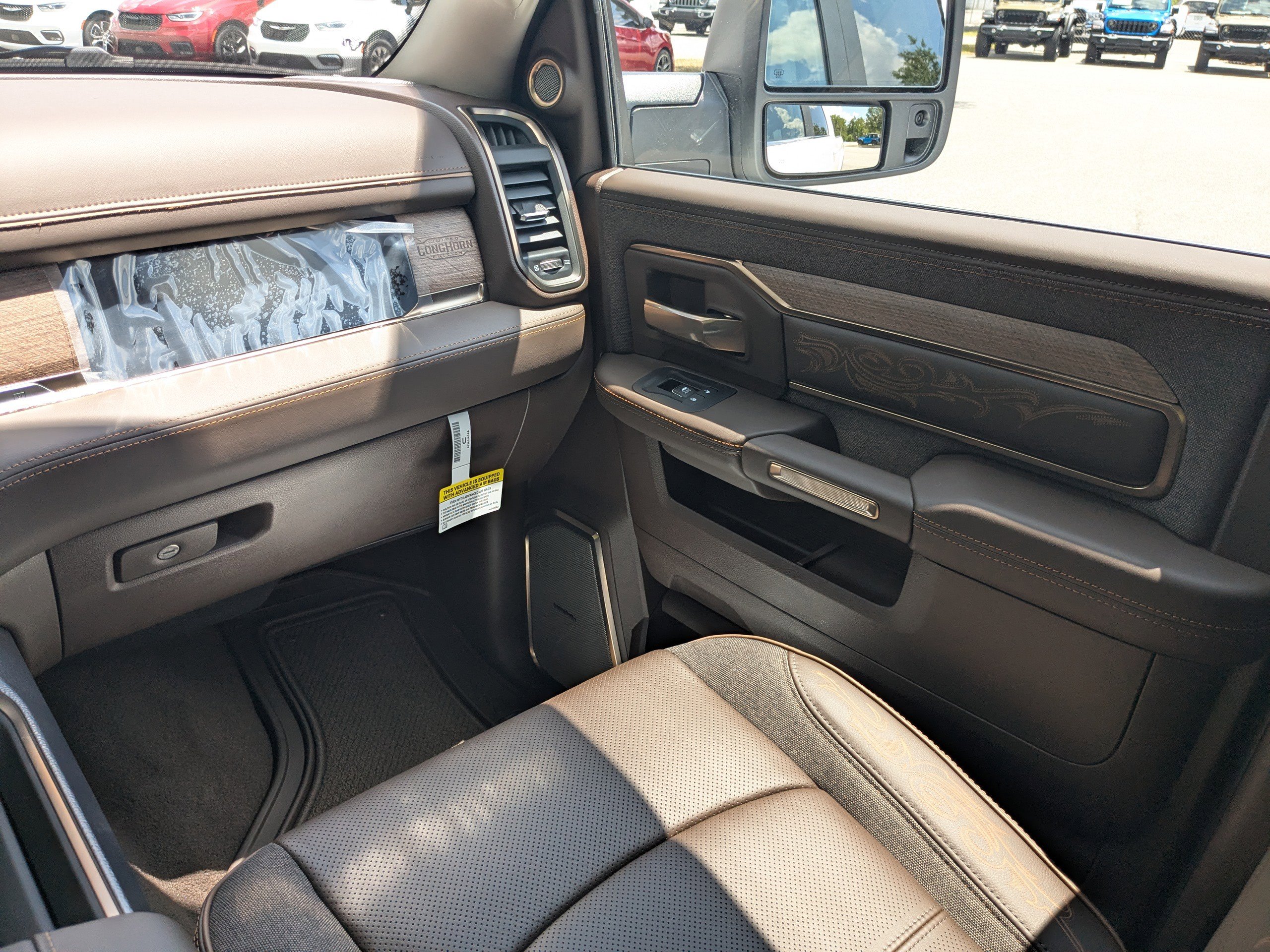 New 2026 RAM 2500 Limited AWD/4WD image 16