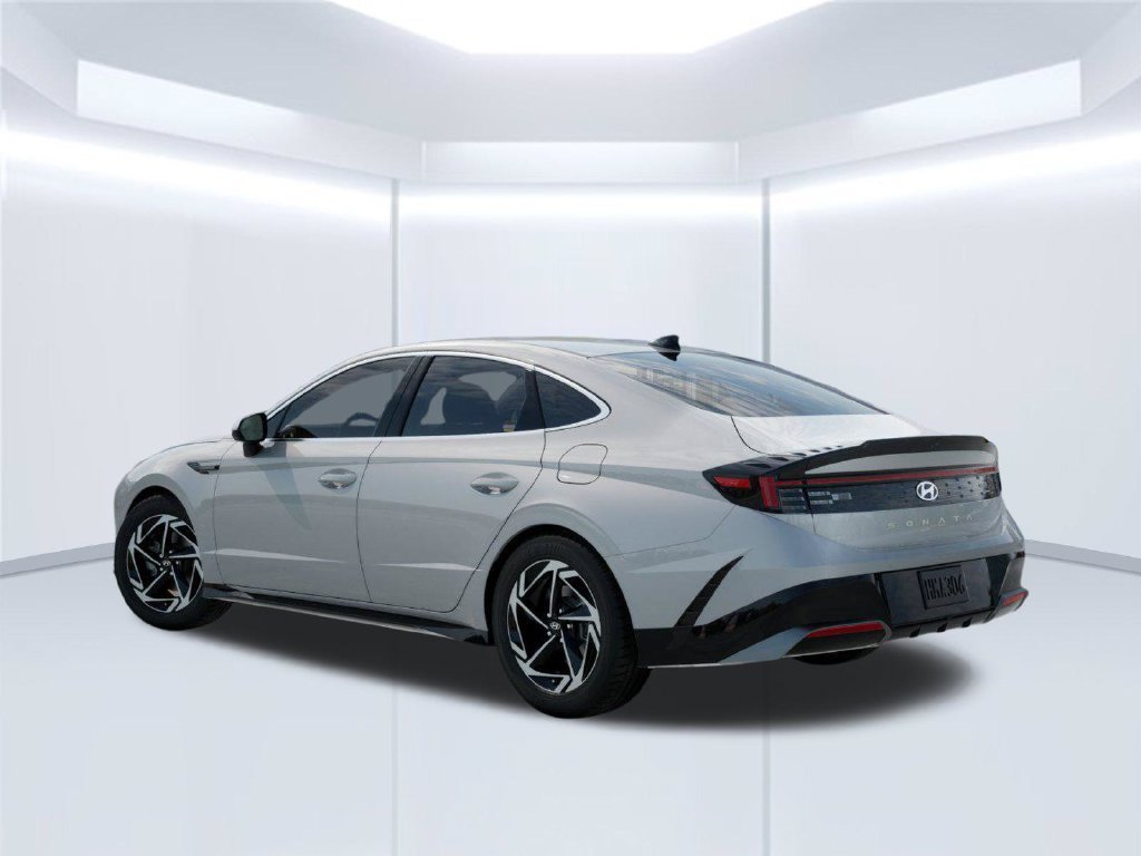 New 2026 Hyundai Sonata SEL FWD image 5