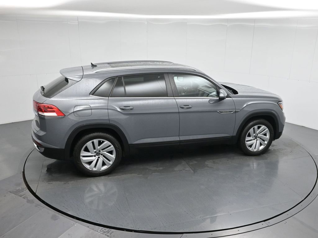 Used 2021 Volkswagen Atlas Cross Sport SE w/ Panoramic Sunroof Package image 42