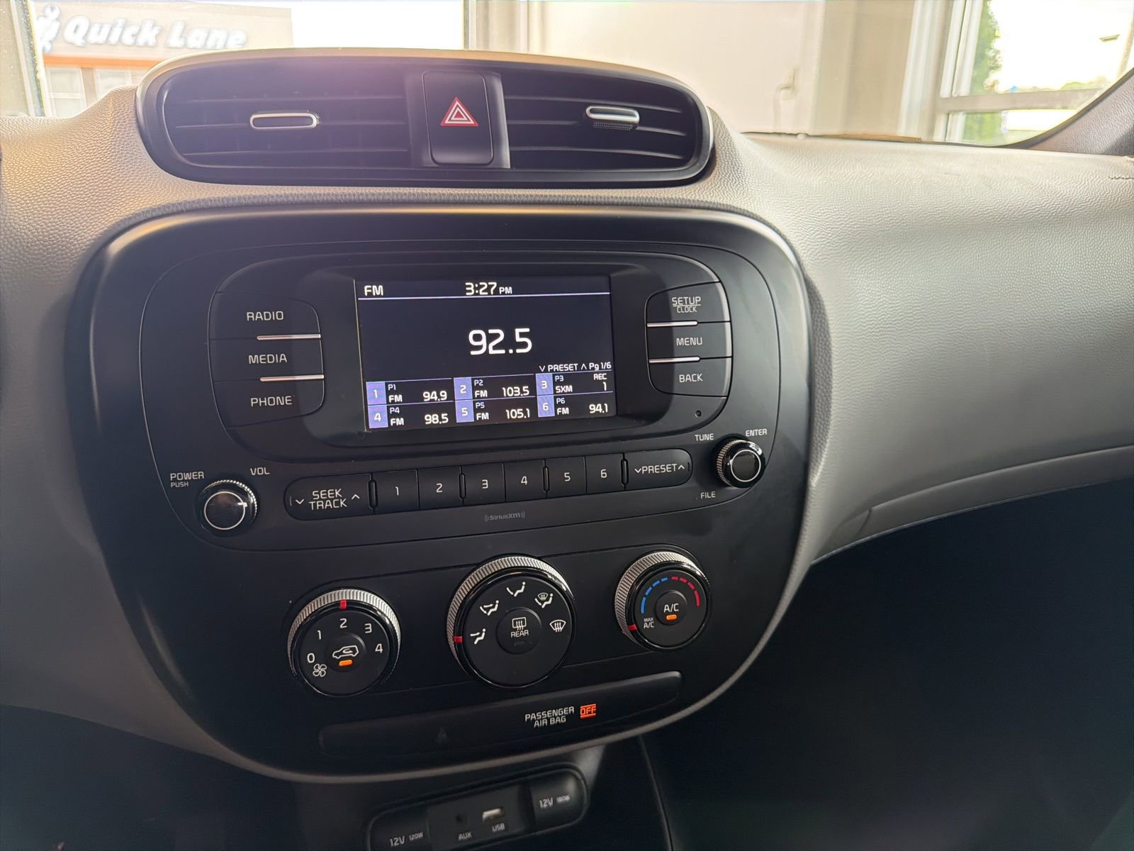 Used 2018 Kia Soul FWD image 23