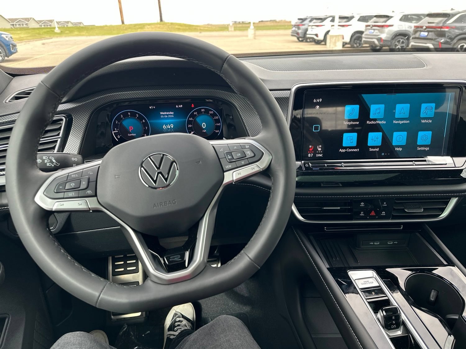 New 2026 Volkswagen Atlas Cross Sport SEL Premium R-Line AWD/4WD image 46