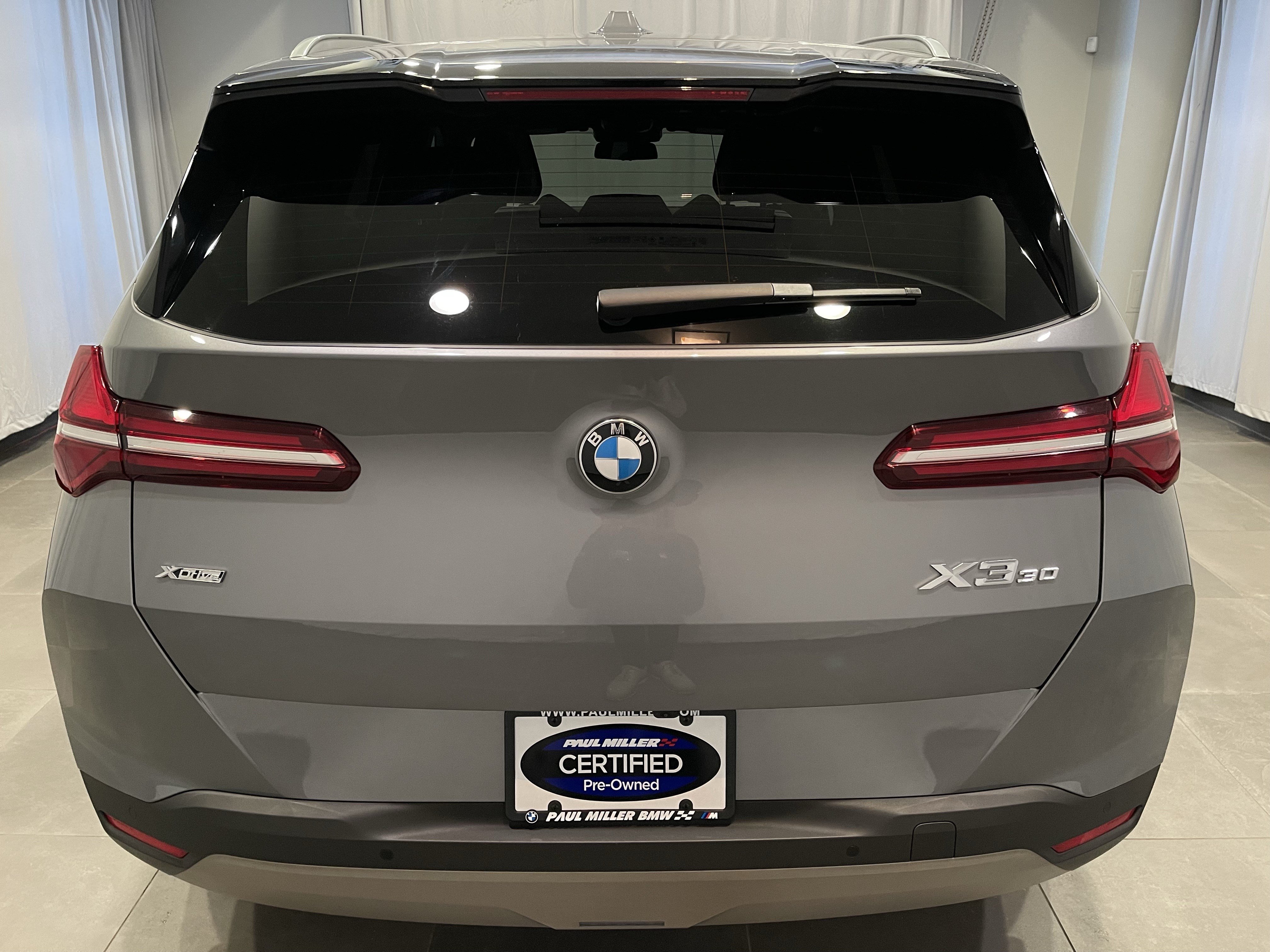 Used 2025 BMW X3 xDrive30i w/ Premium Package AWD/4WD image 5