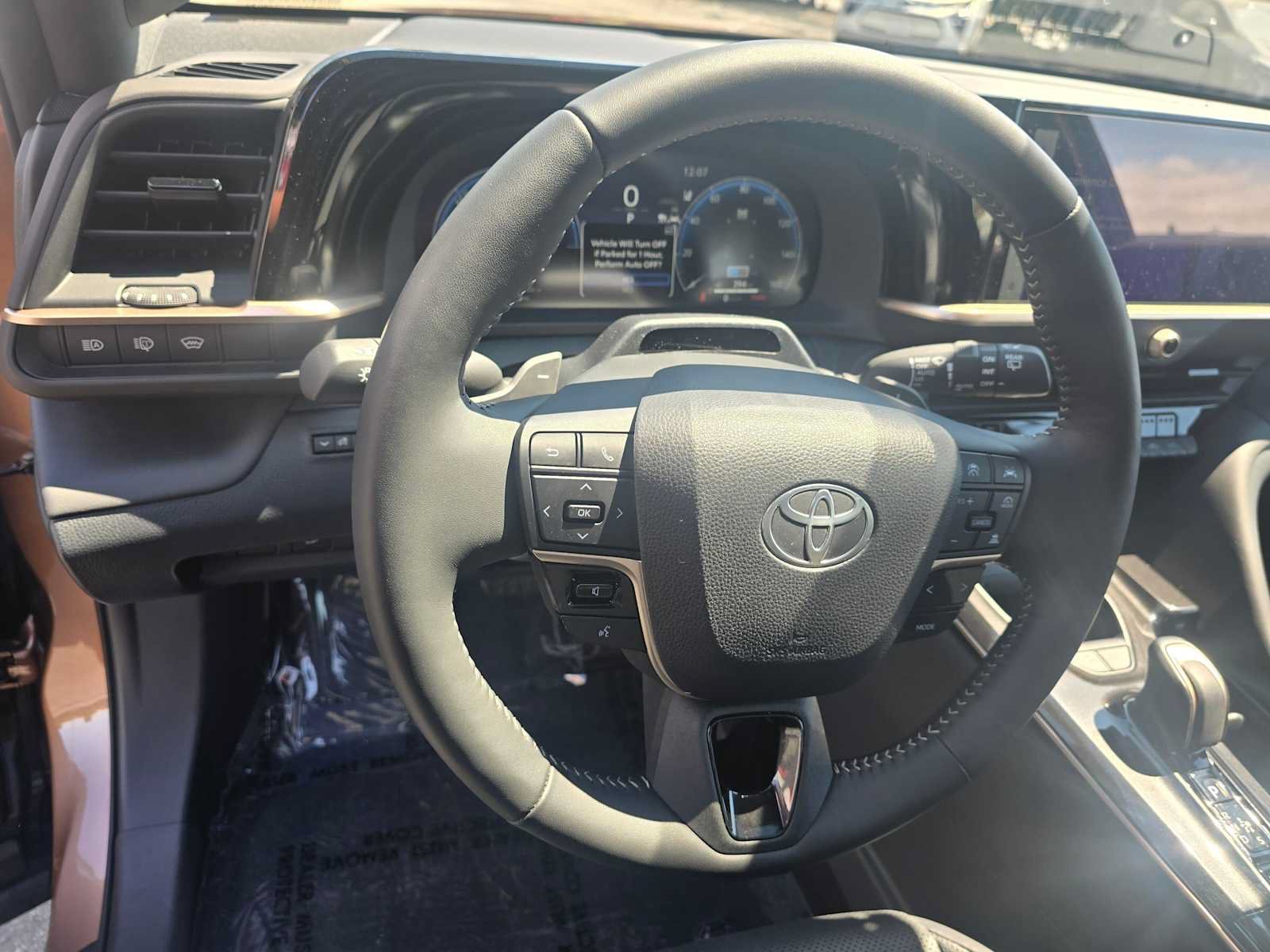 Used 2025 Toyota Crown Signia w/ Advanced Technology Package AWD/4WD image 25