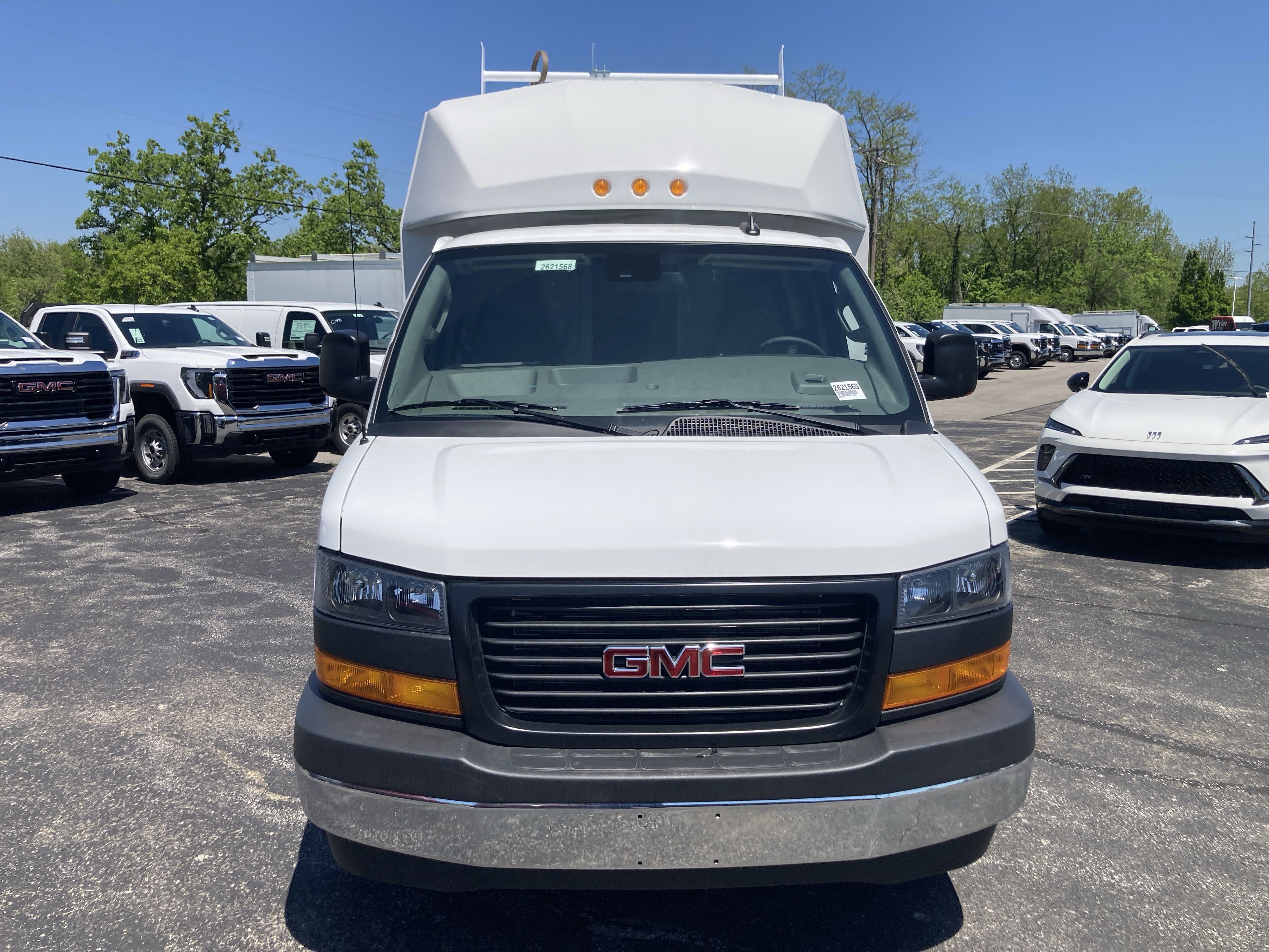 New 2024 GMC Savana 3500 w/ Power Convenience Package image 2