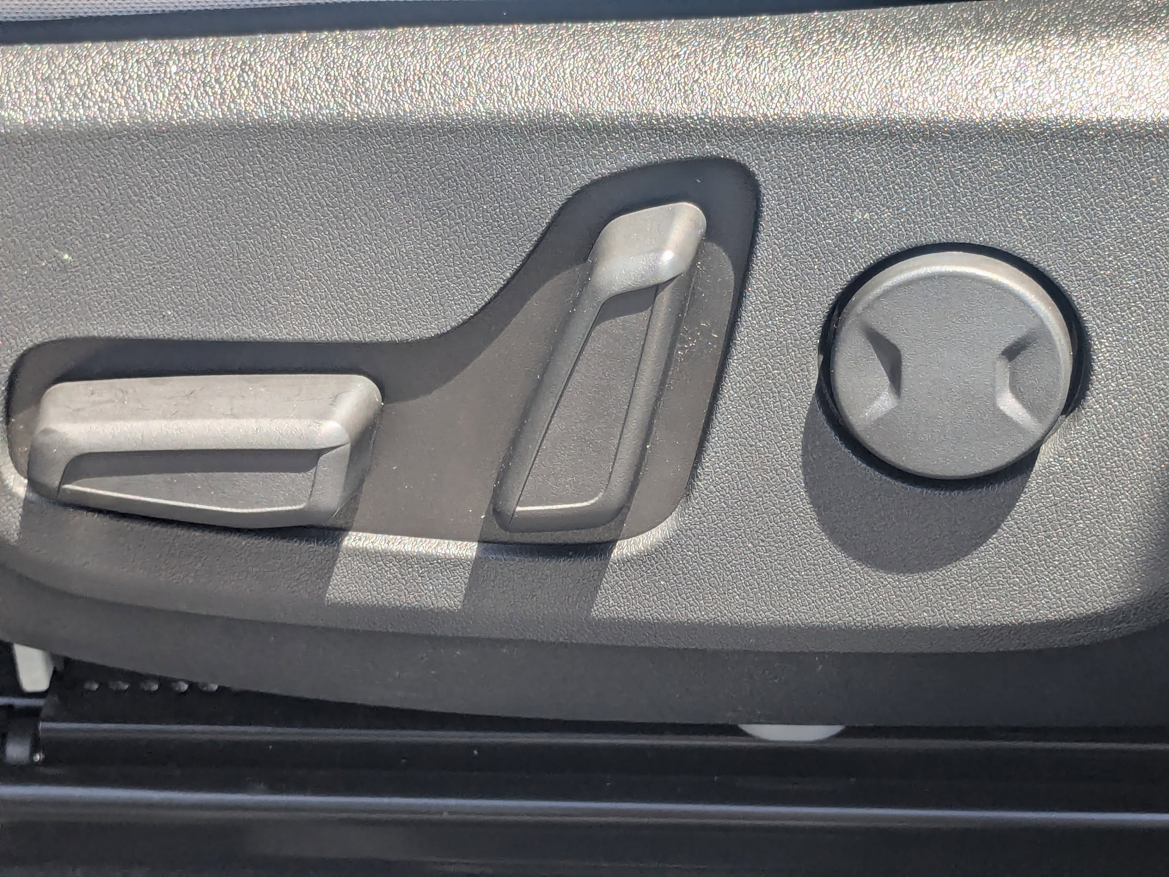 Certified 2024 Kia Niro EX FWD image 22