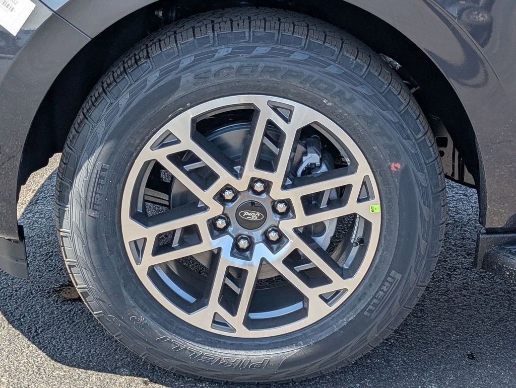 New 2026 Ford Expedition Active image 16