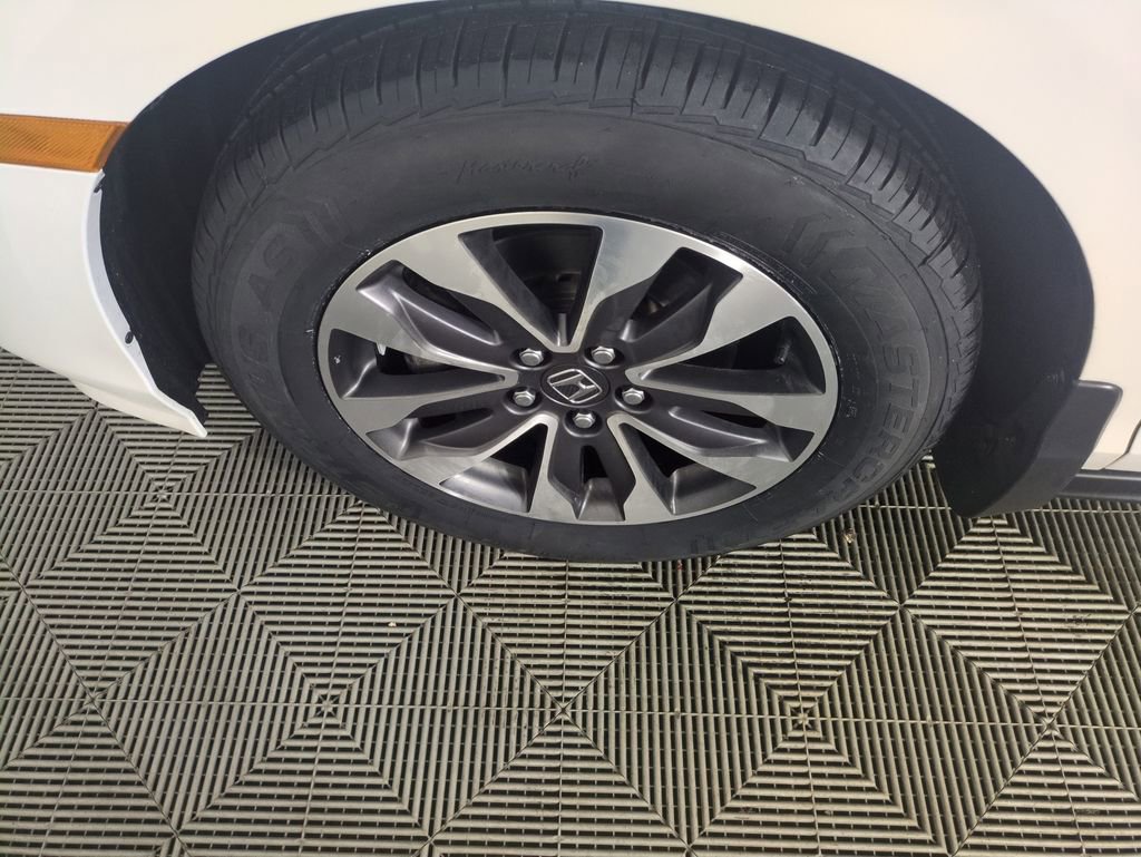 Used 2023 Honda Odyssey EX-L image 29