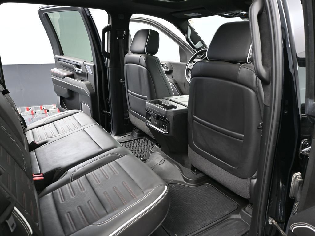 Used 2024 GMC Sierra 2500 AT4X image 48