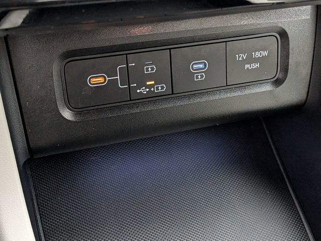 Used 2025 Hyundai Tucson Limited image 23