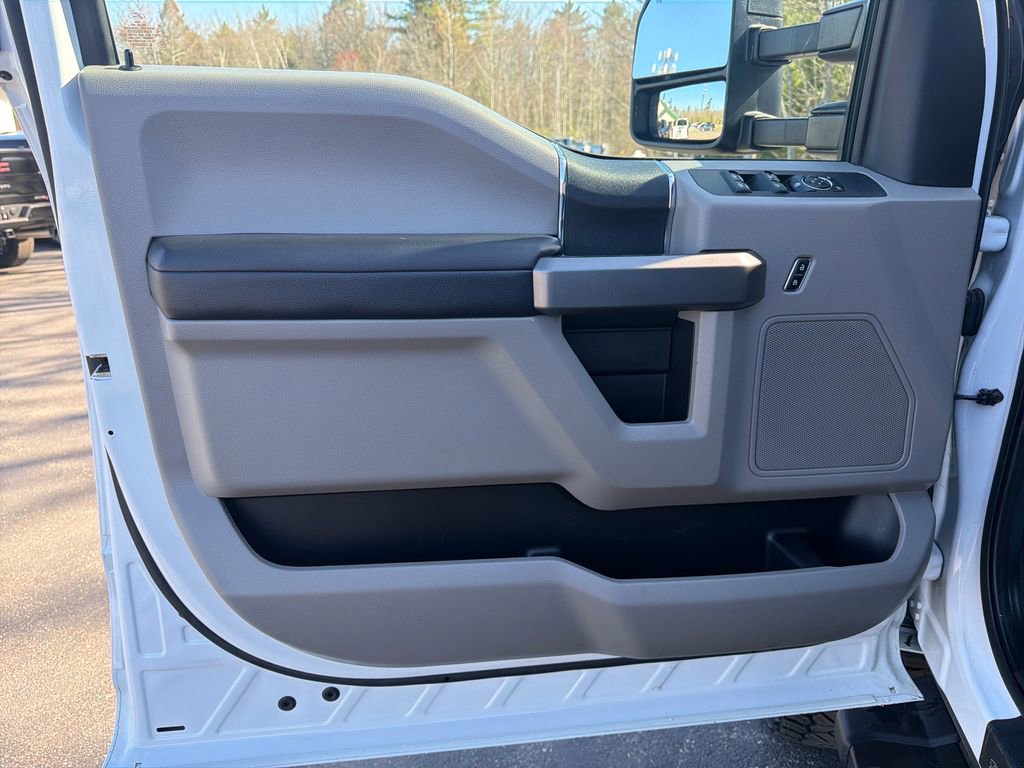 Used 2018 Ford F250 XLT AWD/4WD image 12