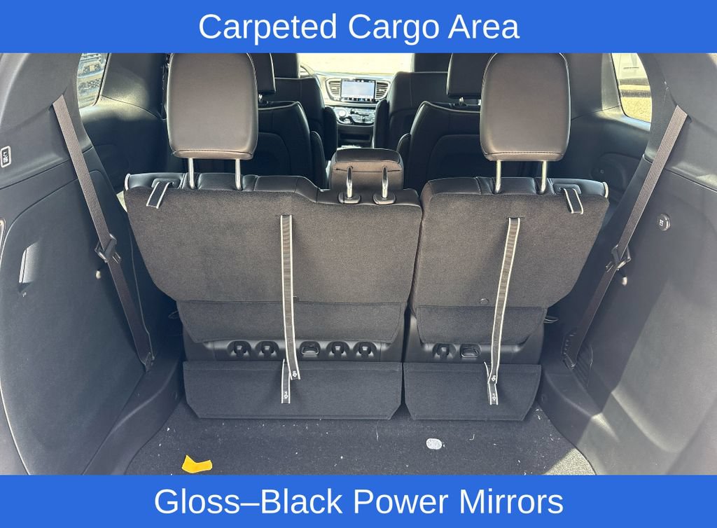 New 2027 Chrysler Pacifica Limited FWD image 31