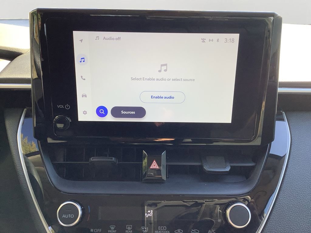 Used 2024 Toyota Corolla LE image 18