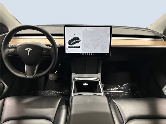 Used 2021 Tesla Model Y Long Range AWD/4WD image 13