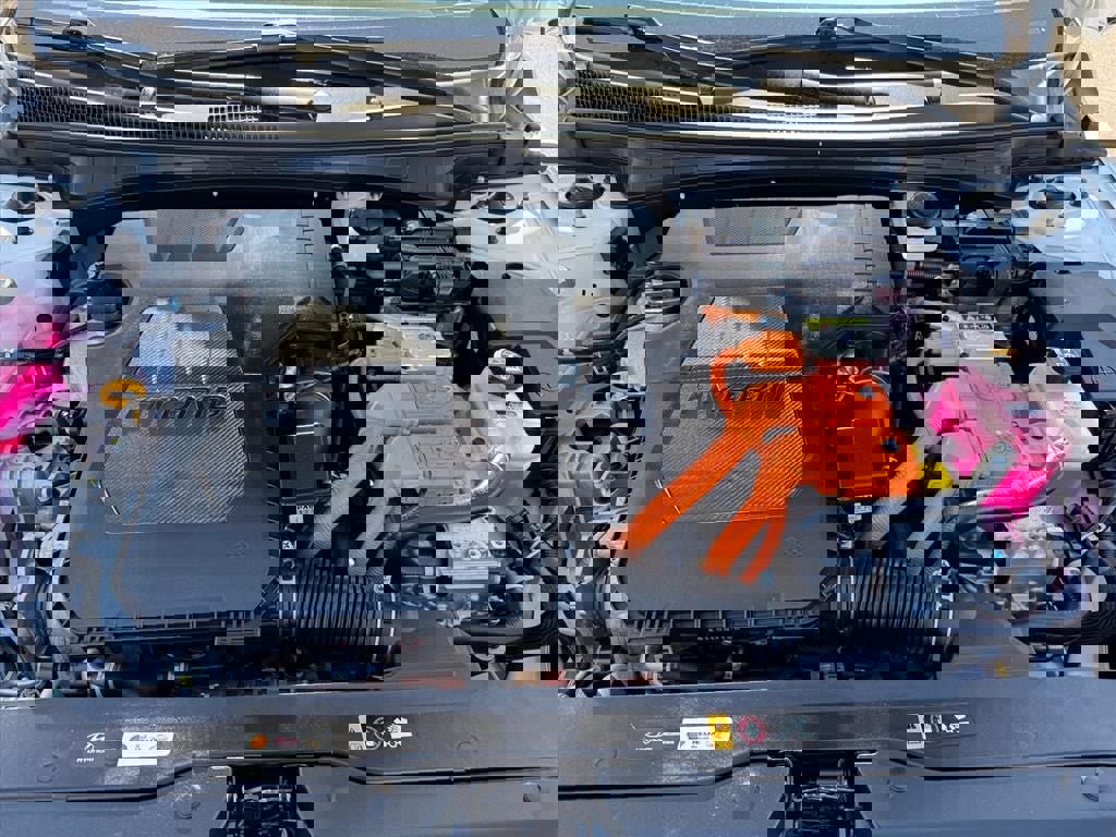 Used 2025 Hyundai Elantra Limited image 16