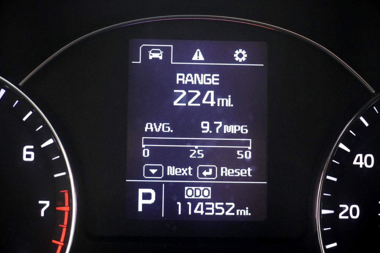 Used 2014 Kia Forte EX image 29