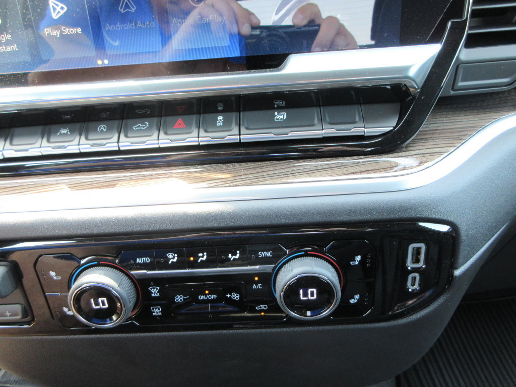 New 2026 Chevrolet Silverado 1500 LT AWD/4WD image 29