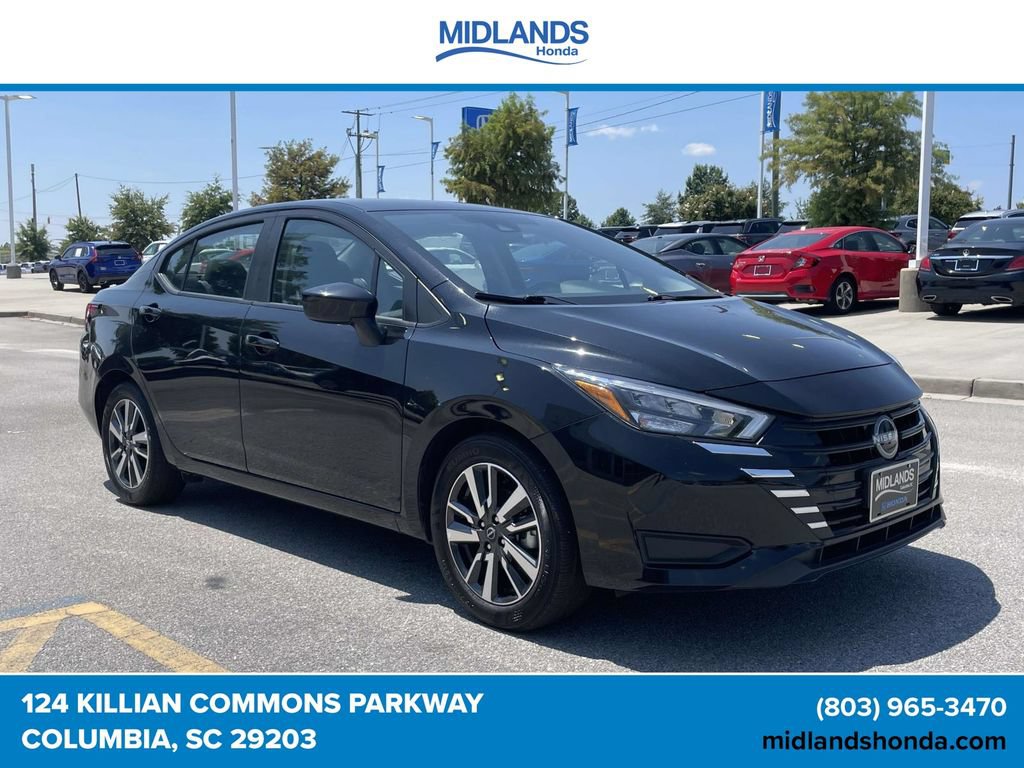 Used 2025 Nissan Versa SV FWD 360° Tour