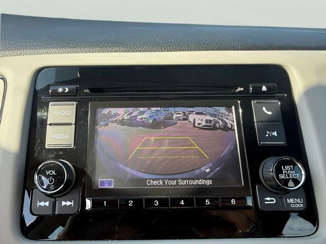 Used 2021 Honda HR-V LX image 17