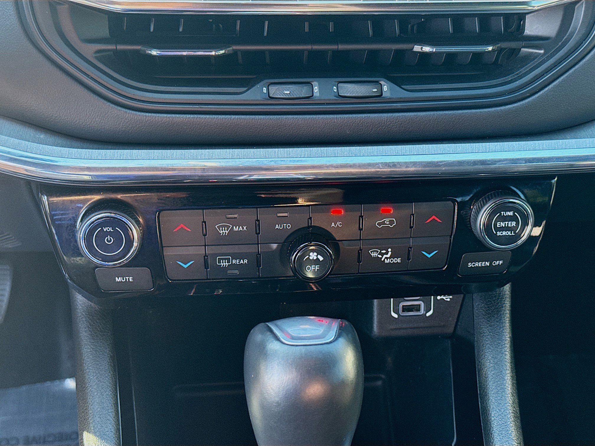 Used 2022 Jeep Compass High Altitude image 15