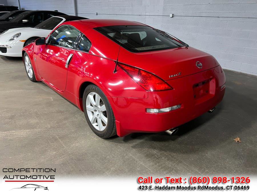 Used 2004 Nissan 350Z Enthusiast w/ Cargo Convenience Pkg image 7