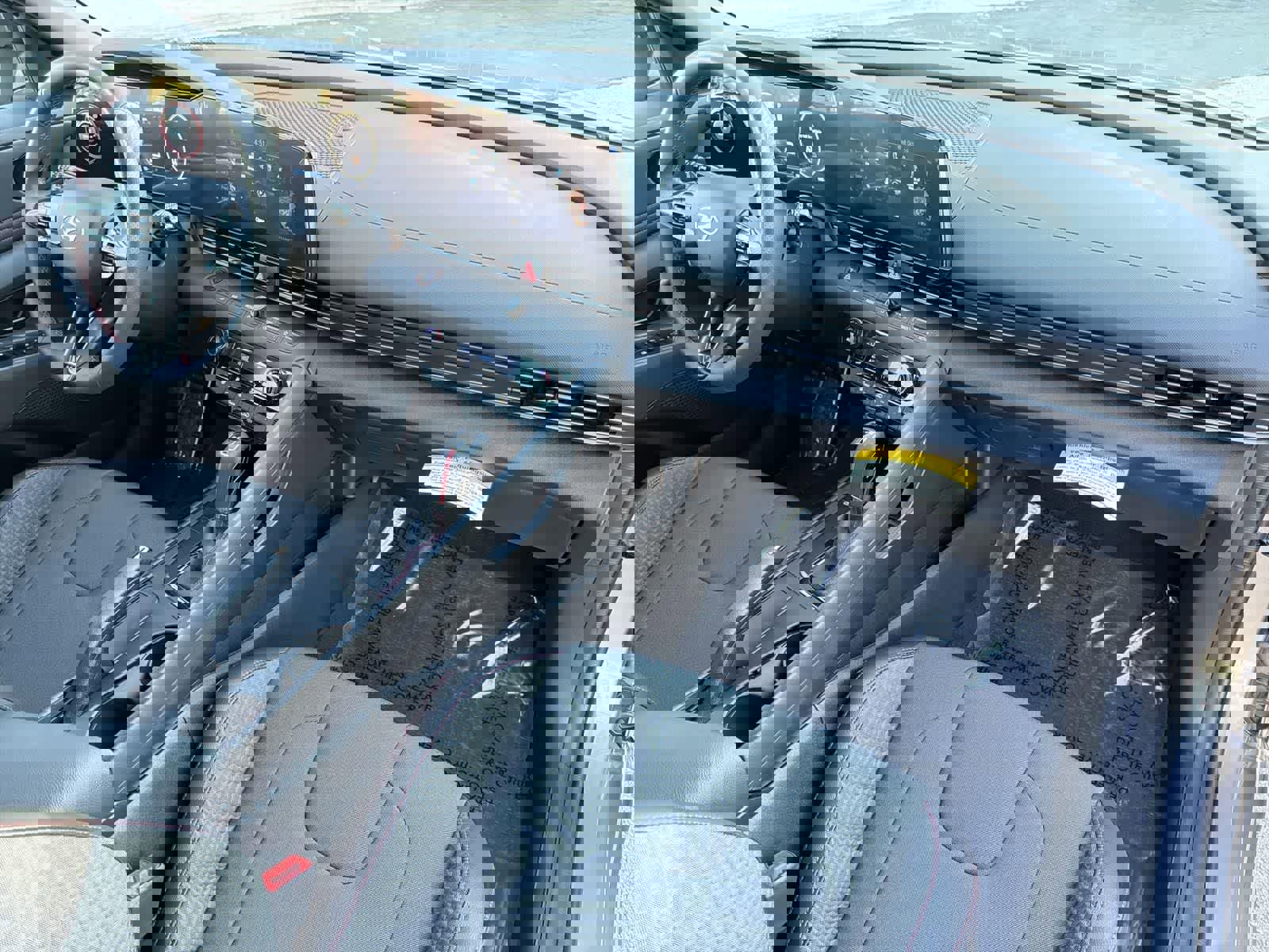 Certified 2025 Hyundai Elantra N Line image 37