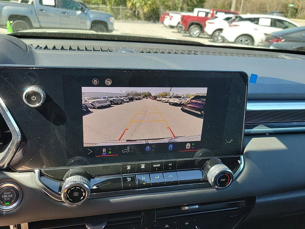 New 2025 GMC Canyon Elevation w/ Technology Package image 20