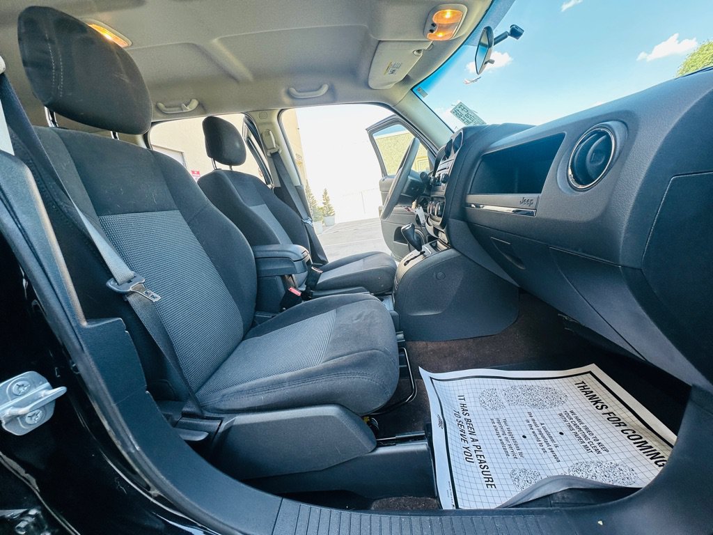 Used 2014 Jeep Patriot Sport w/ Power Value Group FWD image 23