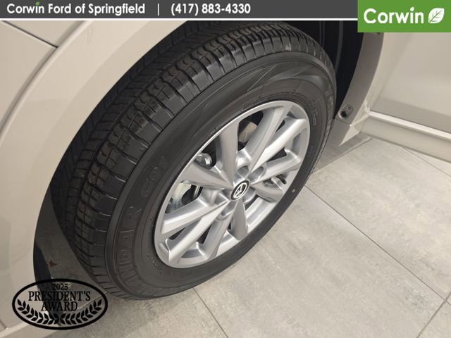 Used 2025 MAZDA CX-5 AWD 2.5 S w/ Preferred Package image 37