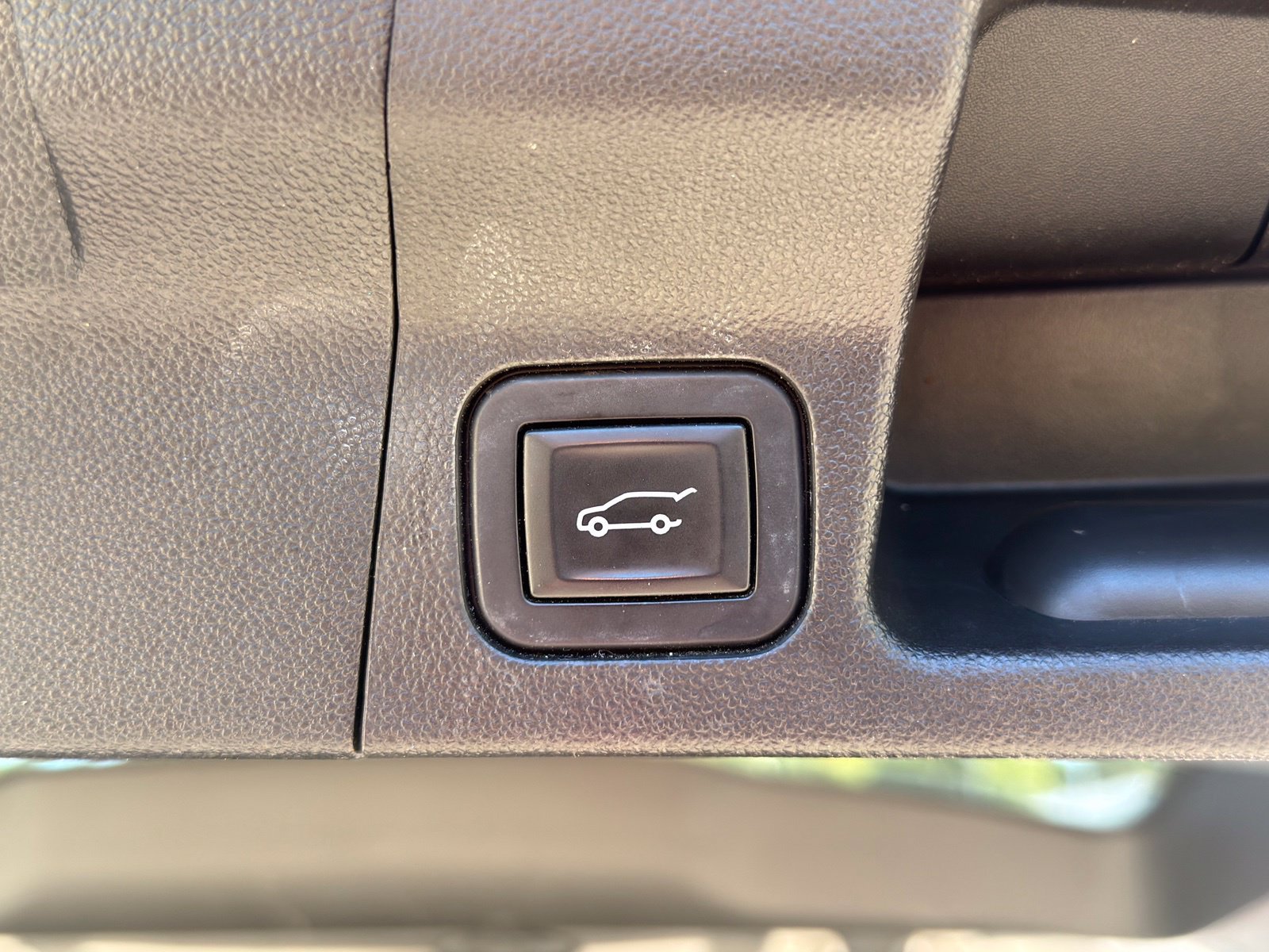 Used 2019 GMC Acadia SLT AWD/4WD image 33