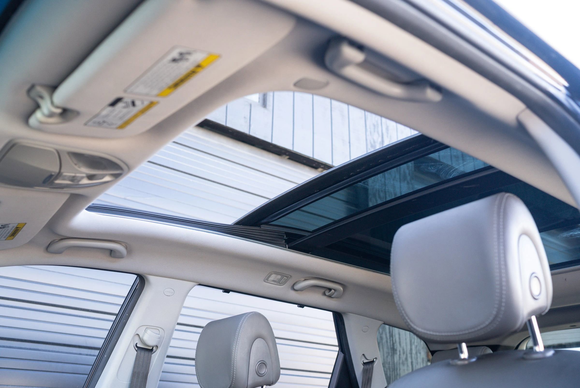 Used 2015 Hyundai Santa Fe GLS w/ Option Group 03 AWD/4WD image 17