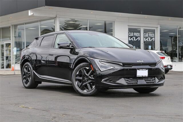 New 2025 Kia EV6 Wind image 1