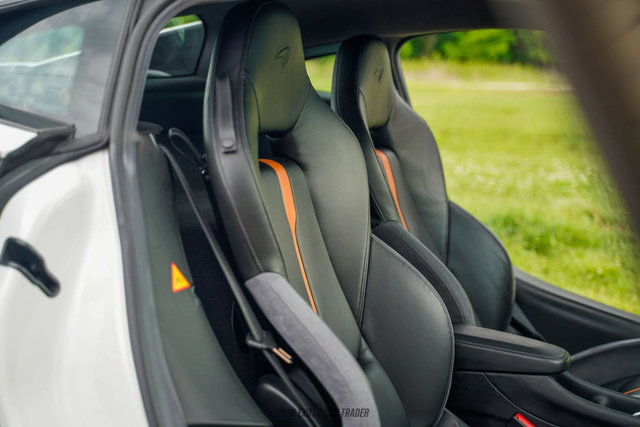 Used 2017 McLaren 570S Coupe RWD image 31