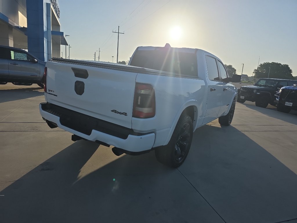 Used 2024 RAM 1500 Limited w/ Night Edition AWD/4WD image 17