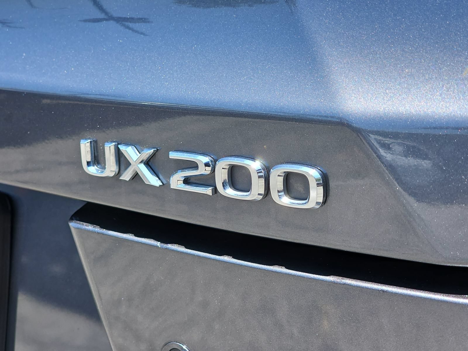 Used 2022 Lexus UX 200 w/ Accessory Package (Z1) FWD image 40