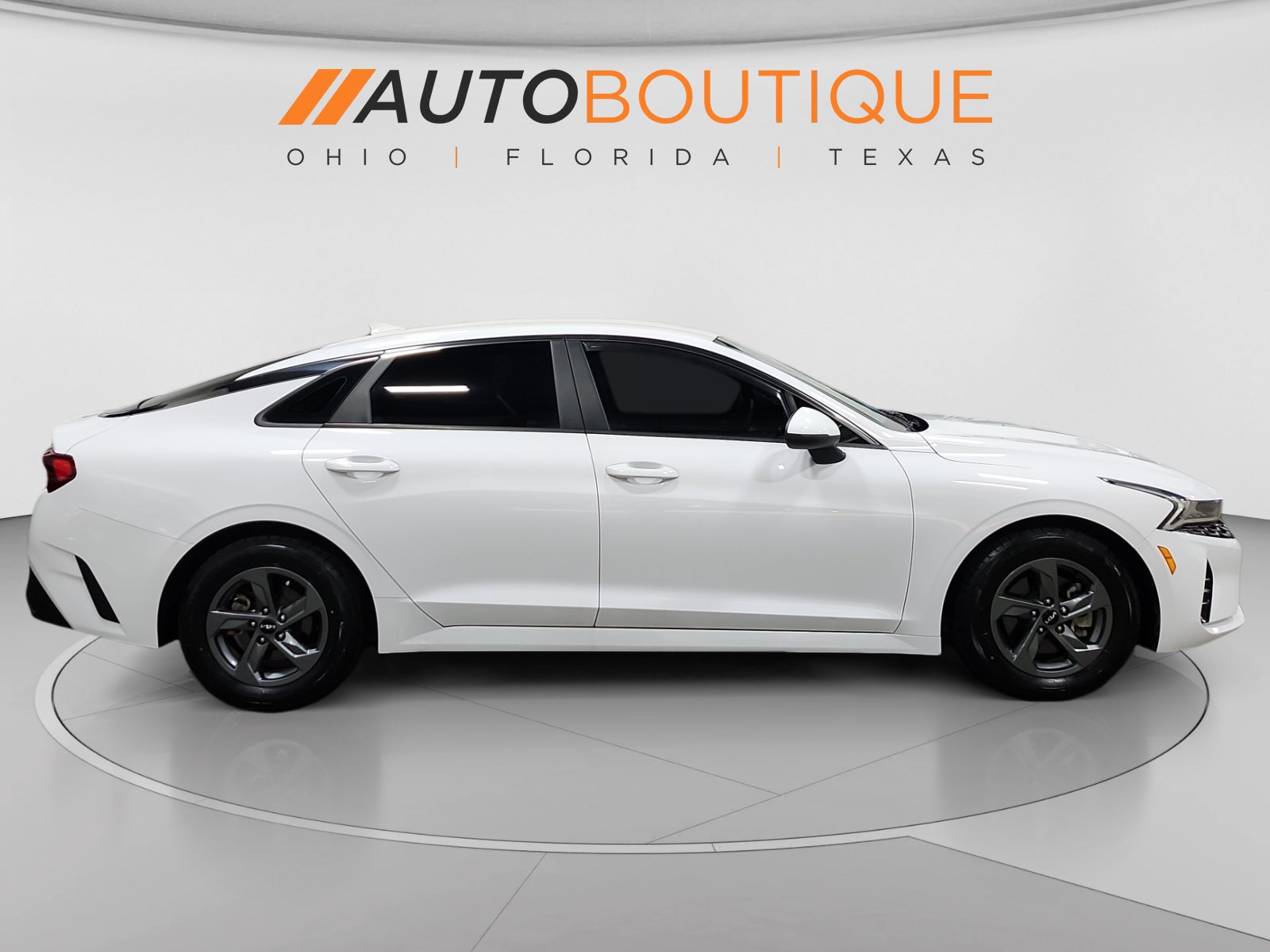 Used 2022 Kia K5 LX FWD image 6