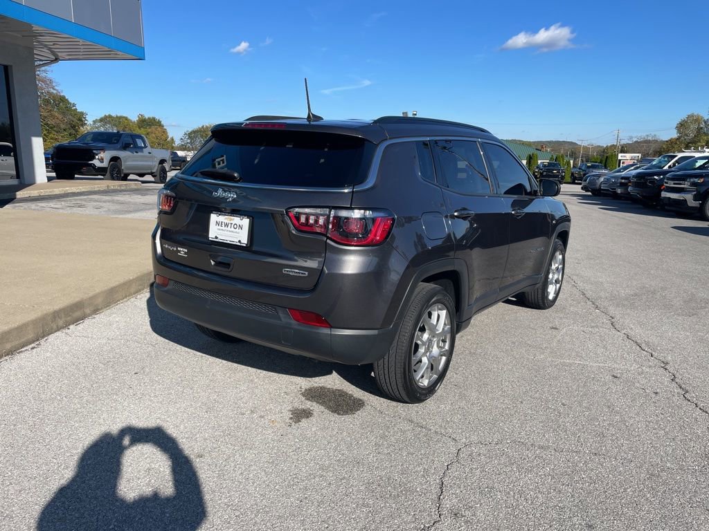 Used 2022 Jeep Compass Latitude image 50