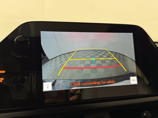 Used 2025 Lexus UX 300h FWD w/ Accessory Package (Z2) image 22