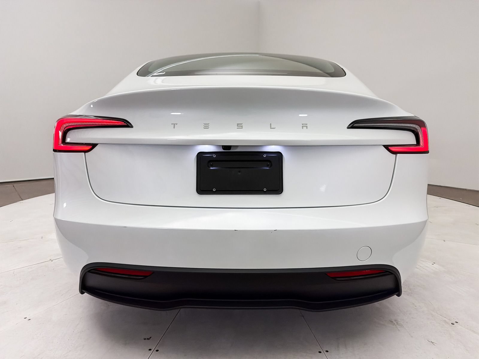 Used 2024 Tesla Model 3 Standard Range RWD image 15