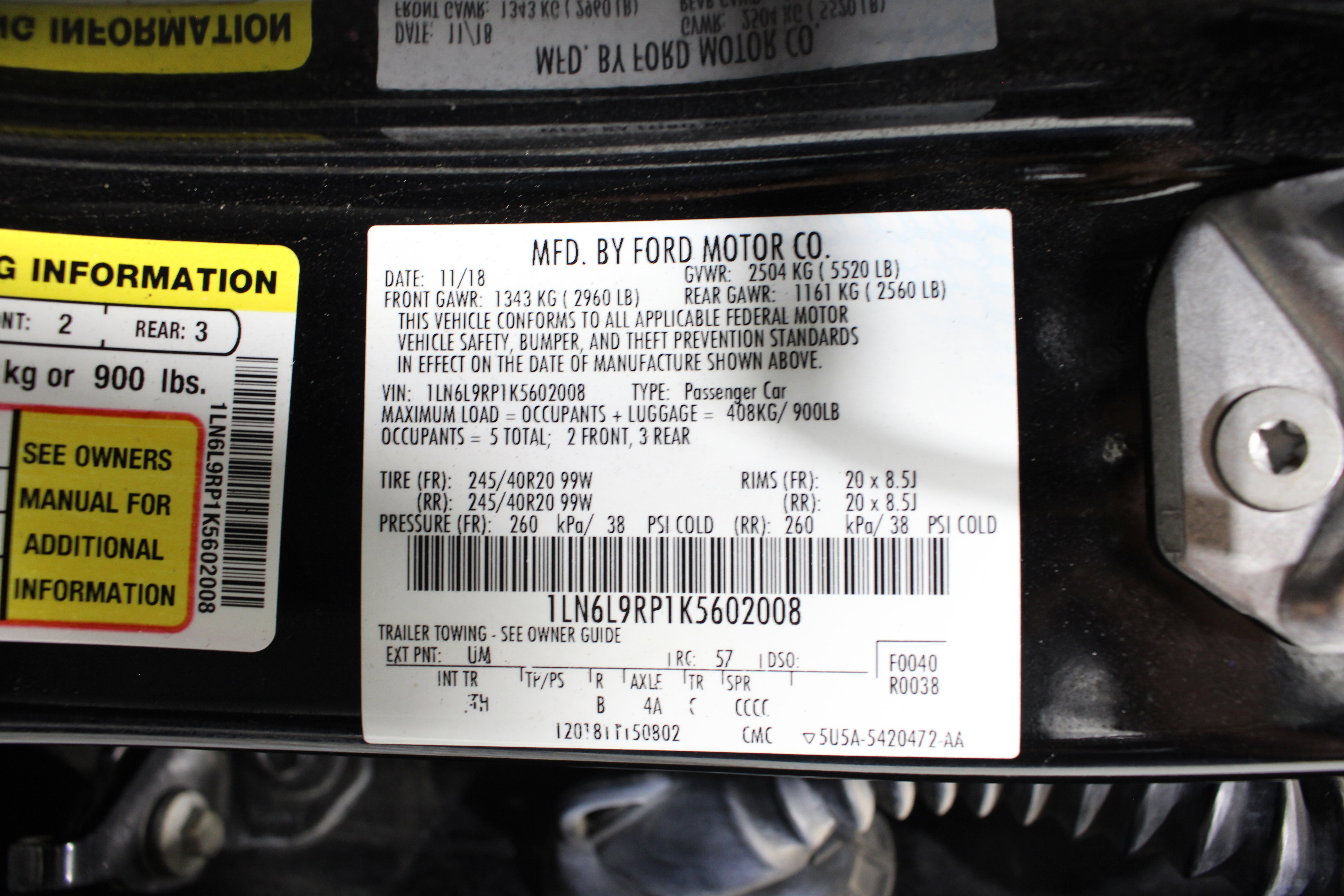 Used 2019 Lincoln Continental Reserve w/ Rear Seat Package FWD image 38