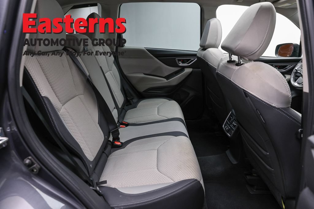 Used 2023 Subaru Forester Premium AWD/4WD image 27