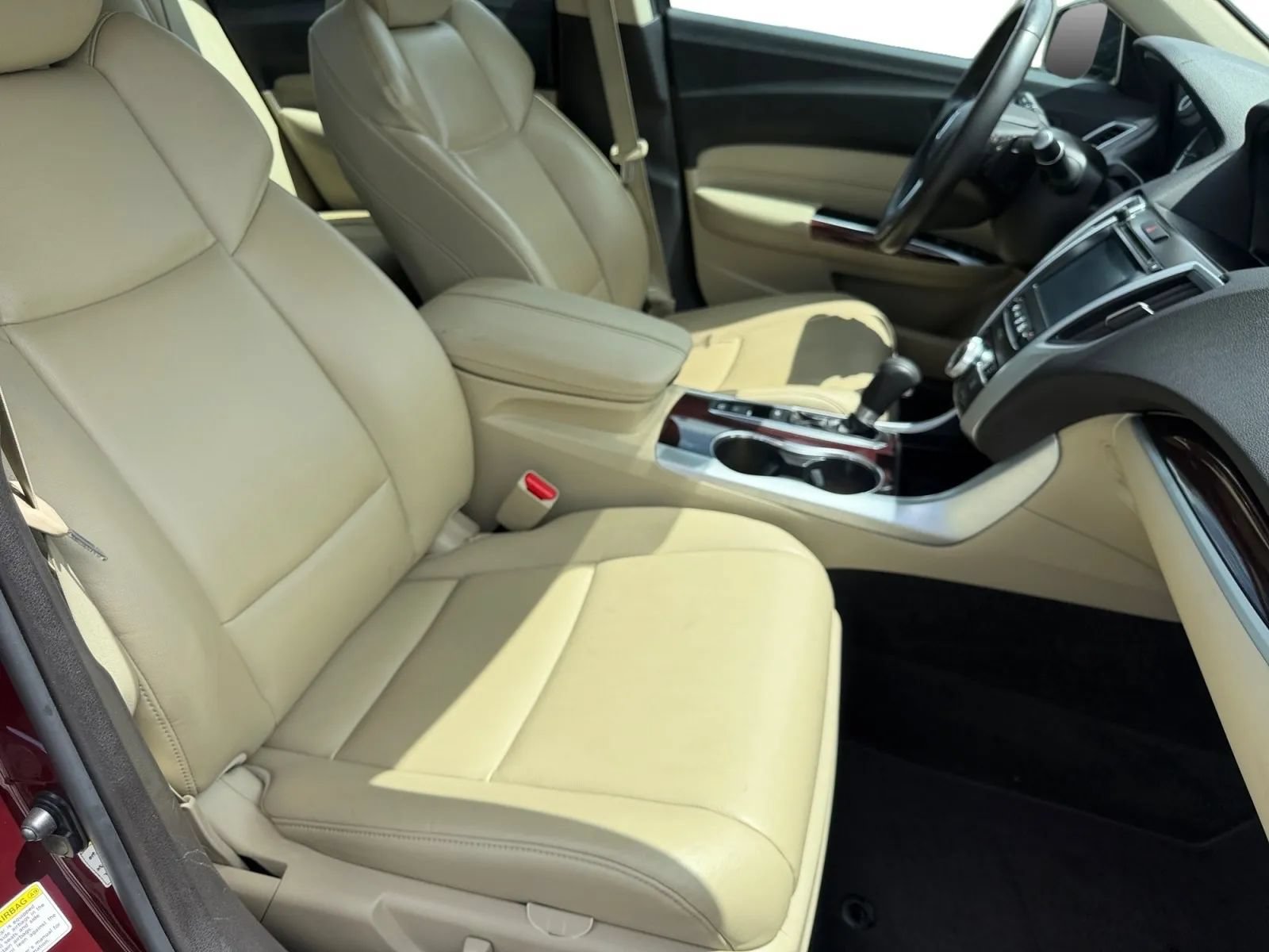 Used 2016 Acura TLX FWD image 16