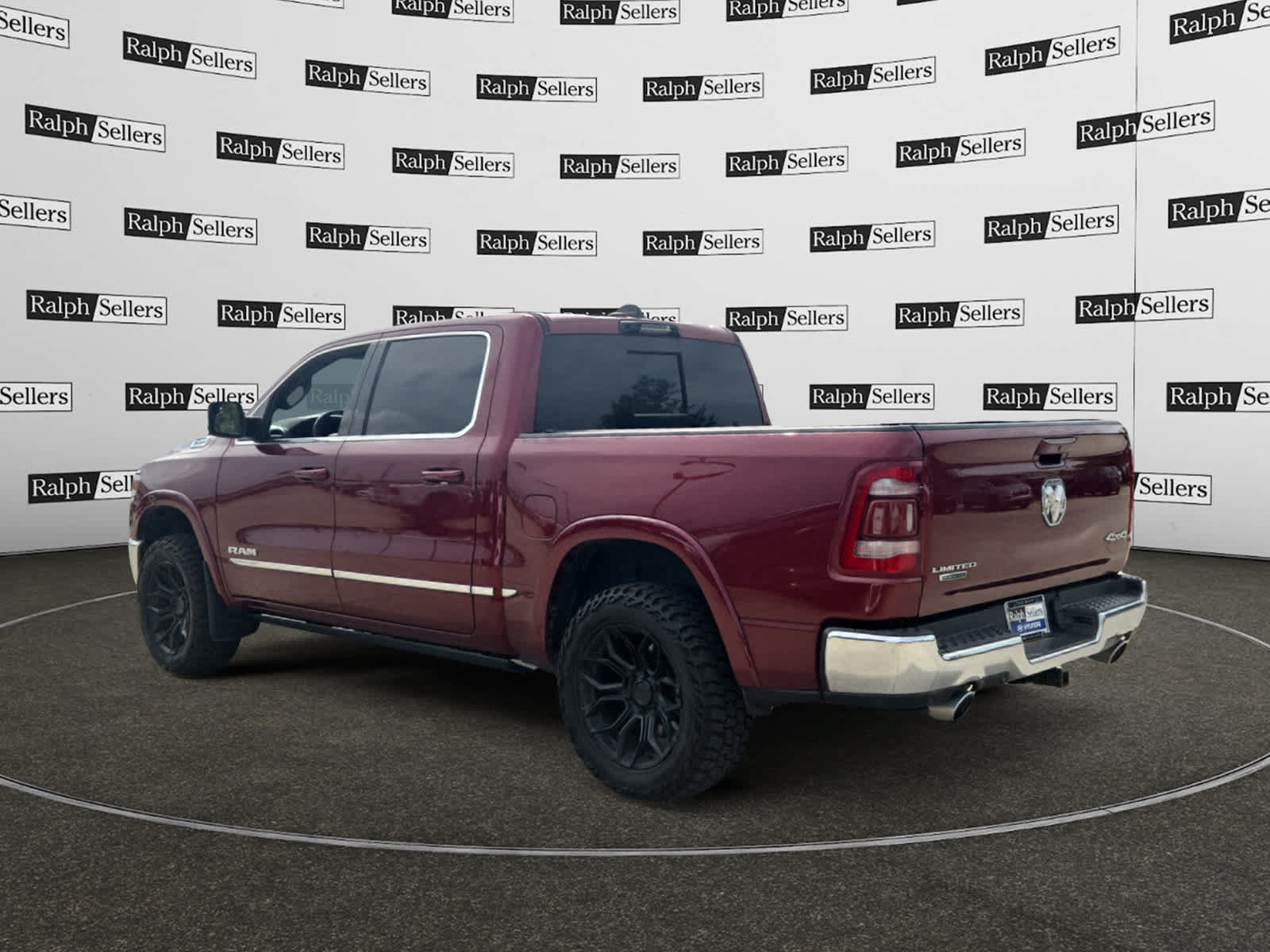 Used 2023 RAM 1500 Limited AWD/4WD image 4
