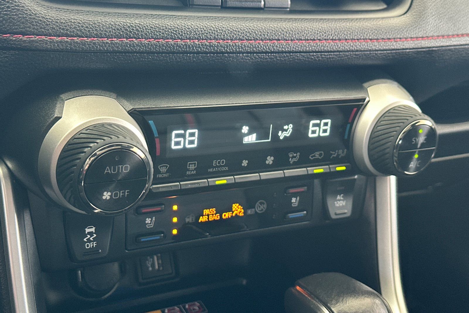 Certified 2023 Toyota RAV4 XSE w/ Premium Package AWD/4WD image 21