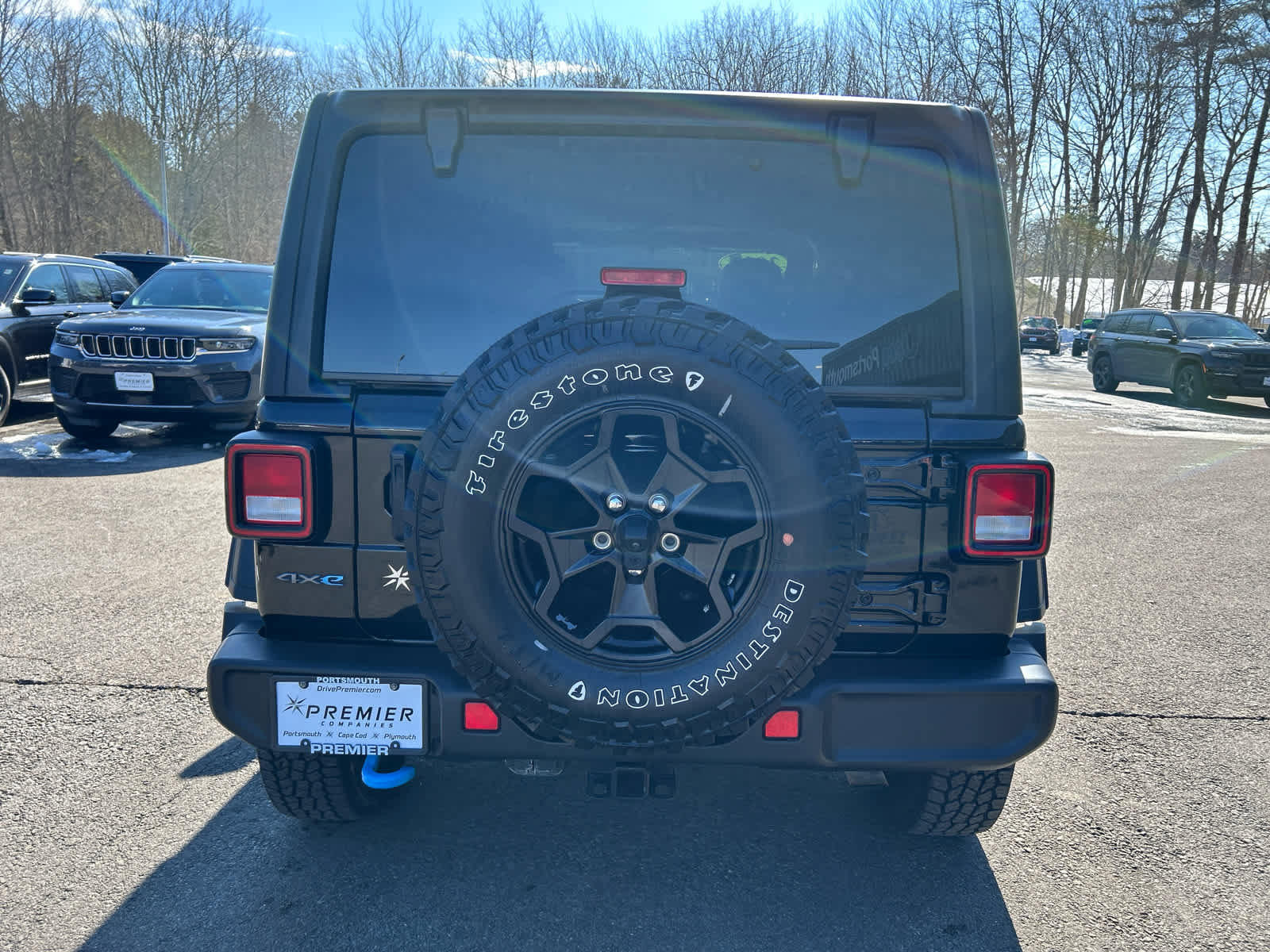 Used 2023 Jeep Wrangler Unlimited w/ Cold Weather Group image 7